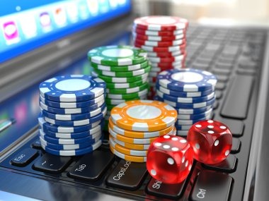 Live dealer blackjack table on hunterslot with multi-camera studio feed